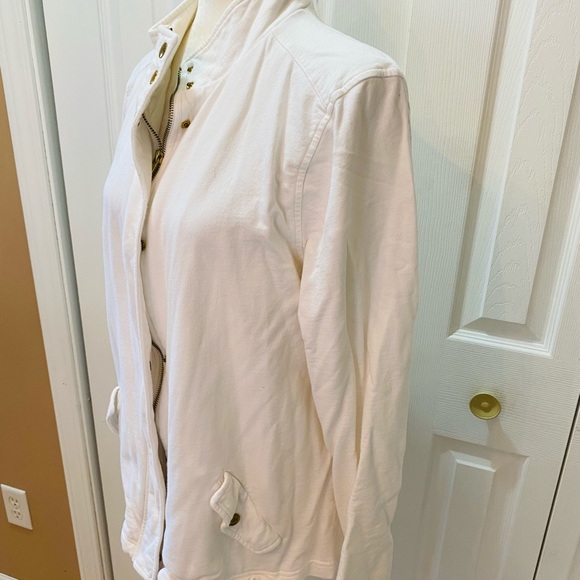 White jacket - Picture 5 of 6